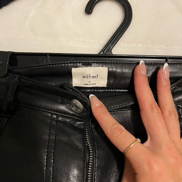 Aritzia melina pants - Picture 2 of 2